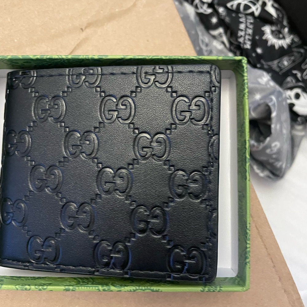 Designer Gucci Wallet BNWOT